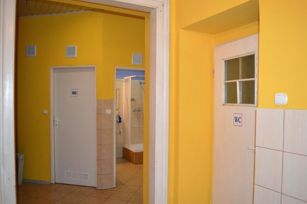 Honey Hostel 克拉科夫 外观 照片