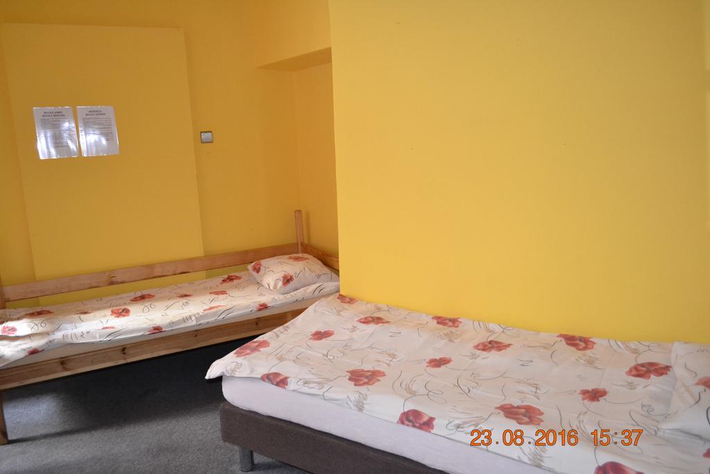 Honey Hostel 克拉科夫 外观 照片
